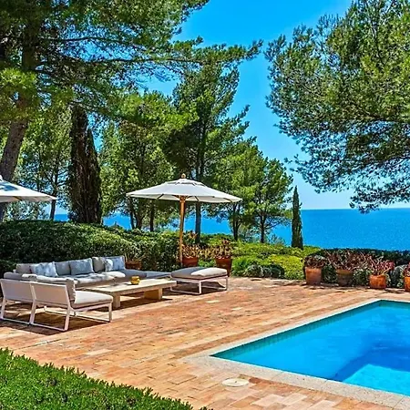 Carvoeiro Sleeps 12 With Air Con *