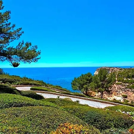 Carvoeiro Sleeps 12 With Air Con *