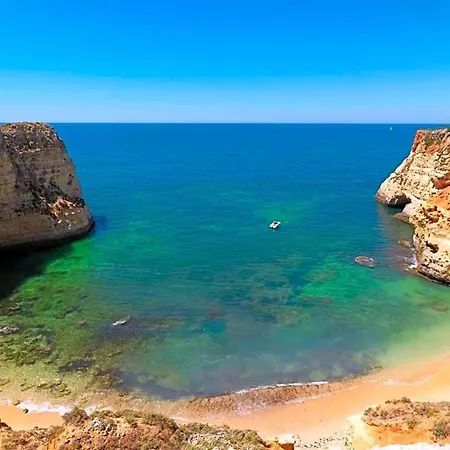 Carvoeiro Sleeps 12 With Air Con Villa *