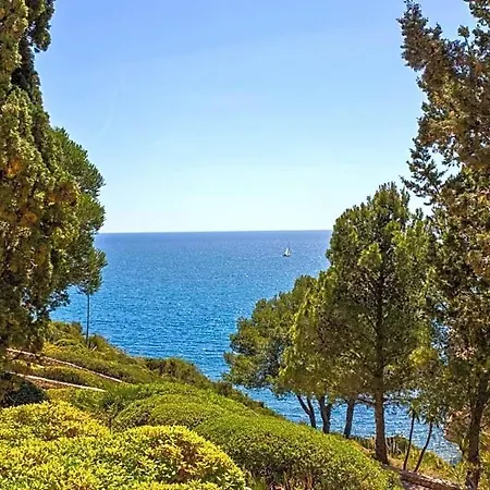 Carvoeiro Sleeps 12 With Air Con Villa