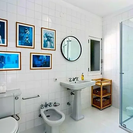 Villa Carvoeiro Sleeps 12 With Air Con *